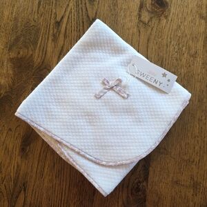 Bebe Sweeny White Quilted Baby Blanket with Pink Floral Trim